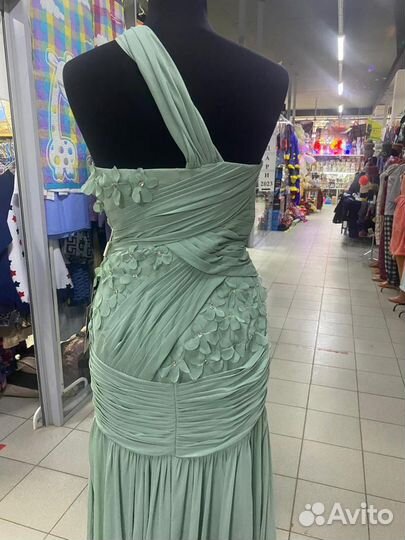 Платье вечернее новое