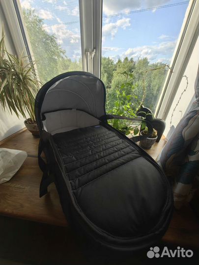 Люлька-переноска chicco