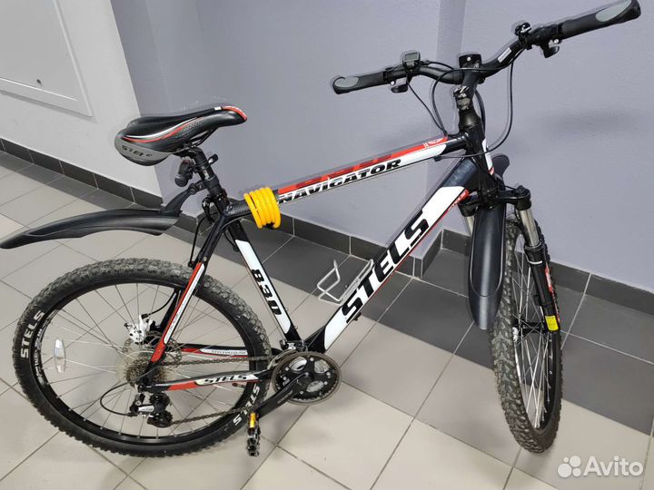 Велосипед Stels Navigator 830 disc