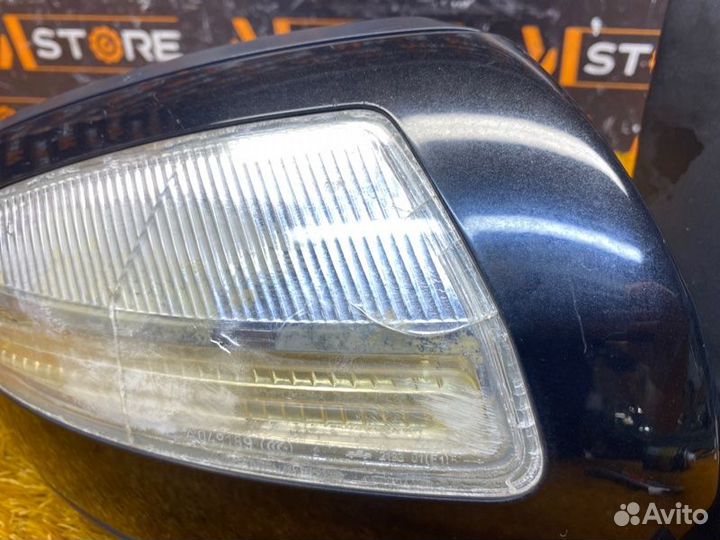 Зеркало правое Mercedes-Benz C-Class W204 272.947