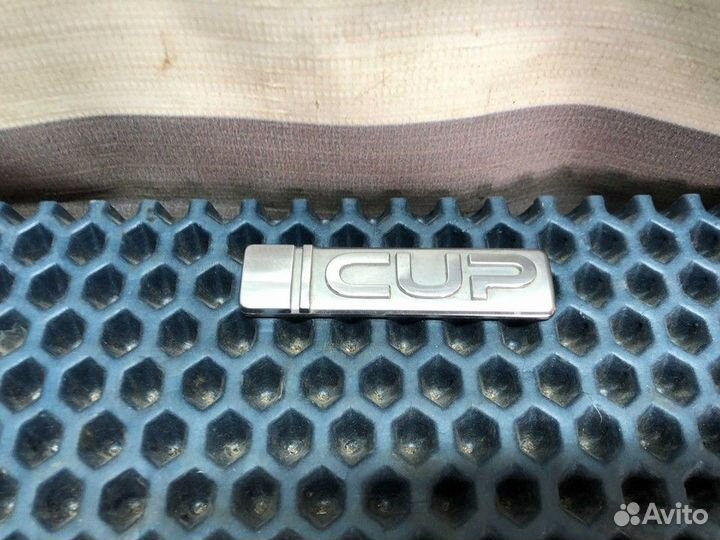 Эмблема CUP Volkswagen Неопознанная модель