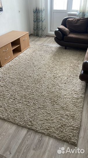 Ковер 200 на 300 см