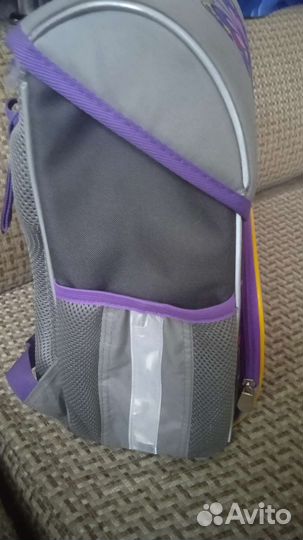 Рюкзак школьный