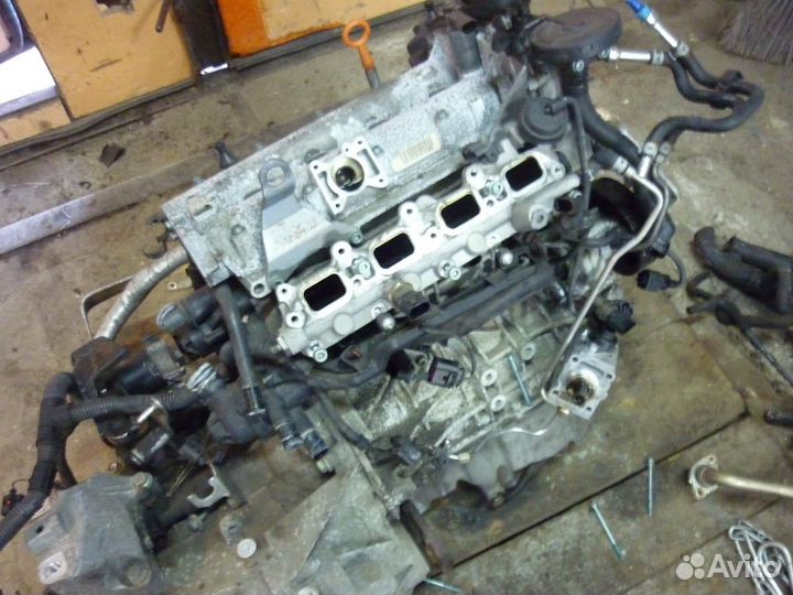 Двигатель на фольксваген тоуран 1,6 FSI BAG