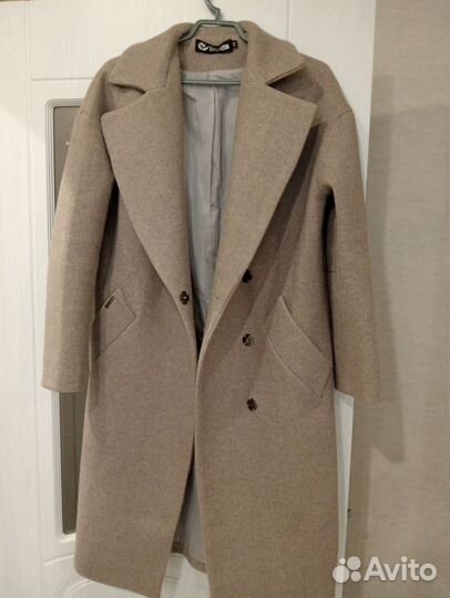 Пальто женское 42 44 бу