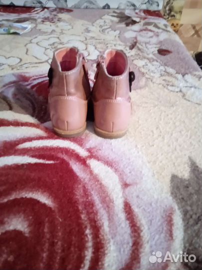 Обувь для девочки