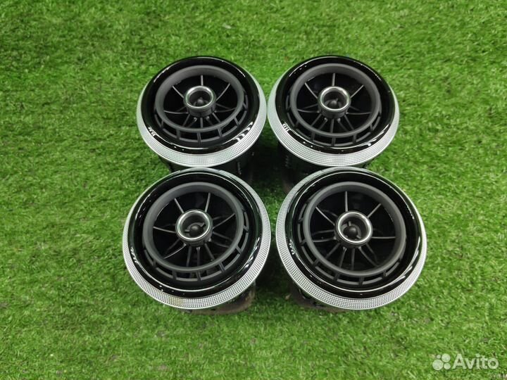 Дефлектор обдува комплект 8V0820901A Audi S3 8V A3