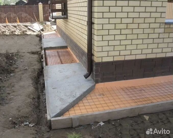 Строительные работы, бригада строителей