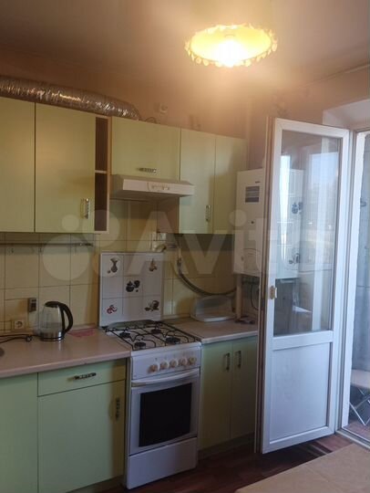 2-к. квартира, 51 м², 1/10 эт.