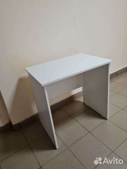 Компьютерный стол белый новый