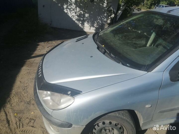 Фара и другое на Peugeot 206 Пежо
