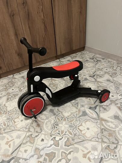 Велосипед-самокат-беговел 3в1