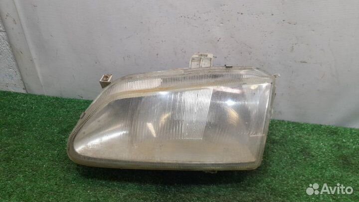 Фара передняя левая Renault Scenic 1 1.6 K7MA702