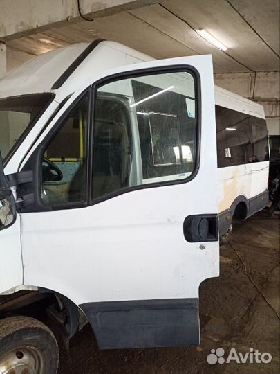 Дверь левая Iveco Daily 2006-2014