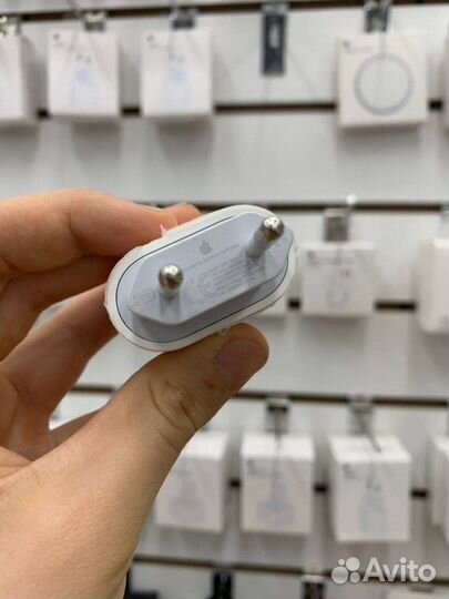 Блок адаптер 20W на iPhone быстрая зарядка Apple