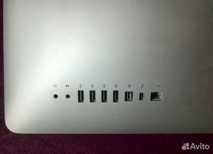 Apple iMac 21,5 Mid 2011