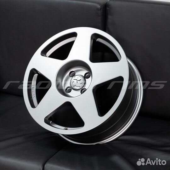 Fifteen52 Tarmac Style 17x8 4x100 Matte Grey