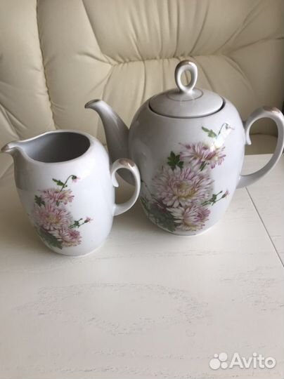 Банки 3л;Лотки;Конфетница;Молочник;чайник