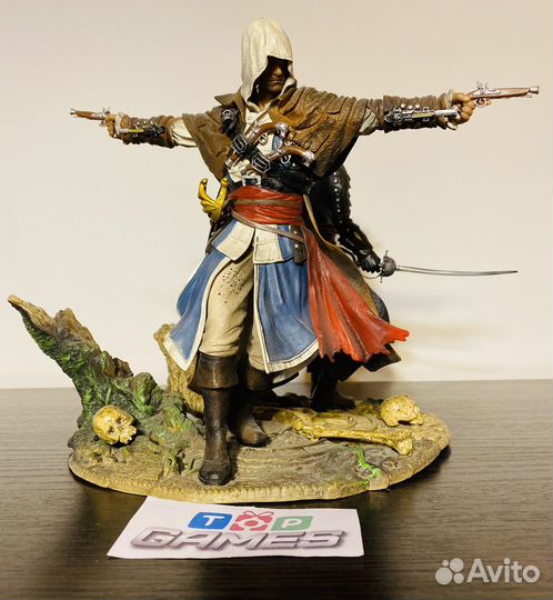 Фигурки Assassin's Creed IV: BlackBeard и Kenway
