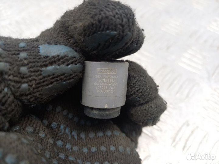 Датчик парковки задний Volvo Xc 70 2.4 D5244T 185