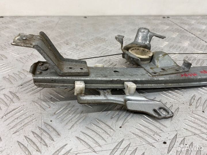 Б/У Стеклоподъемник (Механизм, привод, двери)