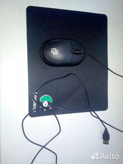 Мышка с ковриком