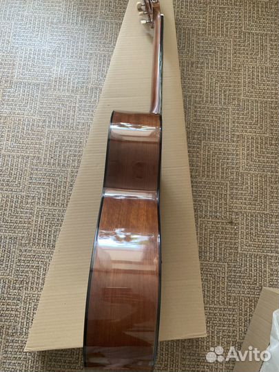 Гитара Yamaha CG-101