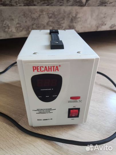 Стабилизатор напряжения Ресанта 2000, 1000