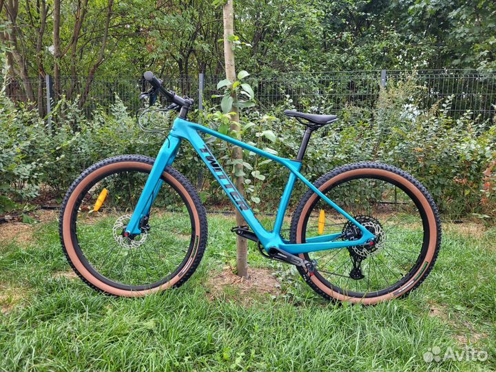 Карбоновый велосипед