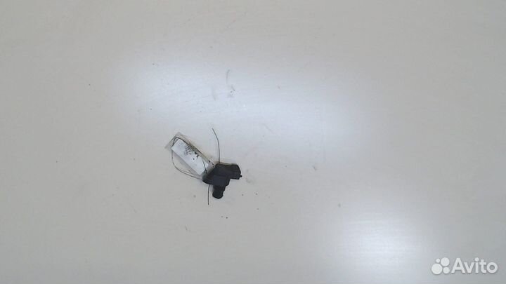 Датчик положения распредвала Jeep Liberty, 2002