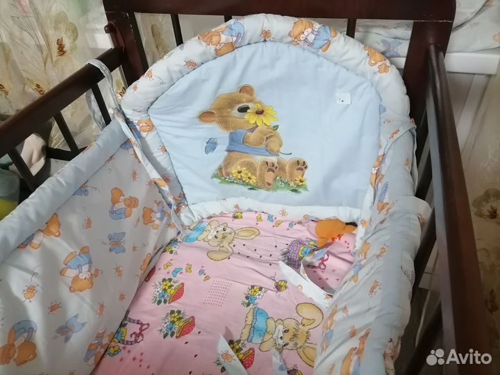 Бортики в кроватку