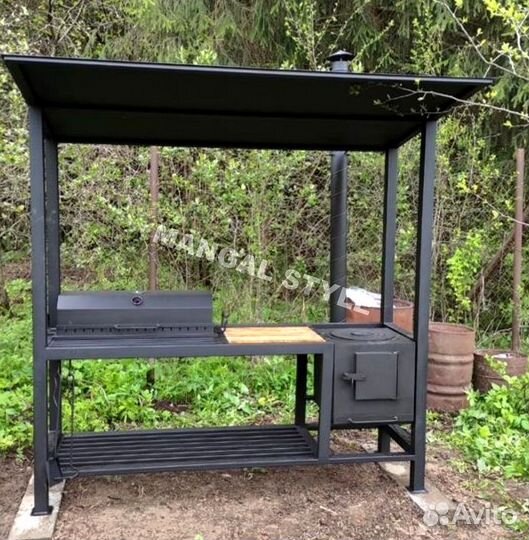 Мангал с крышей