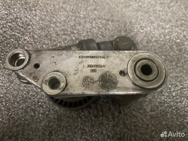 Натяжитель BMW