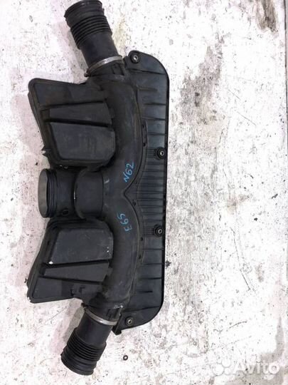 Воздухозаборник двигателя