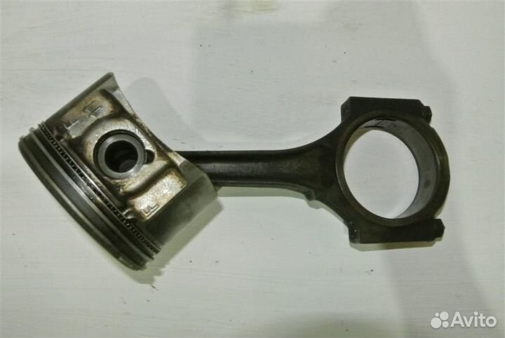Поршень с шатуном Dodge Intrepid 2