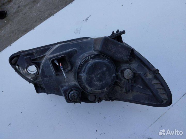 Фара левая Hyundai Getz