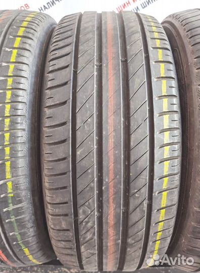 Kleber Dynaxer HP4 215/55 R17 98V