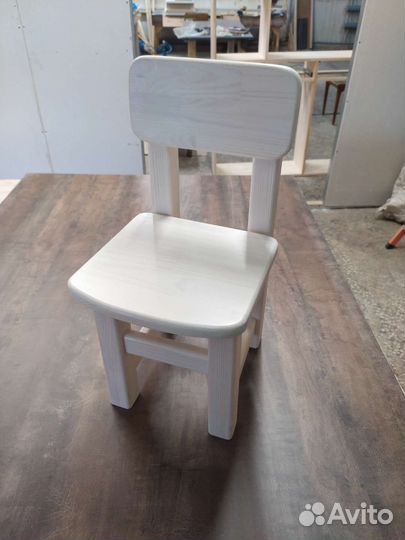 Столик и стульчик детский