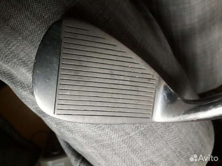 Клюшка для гольфа