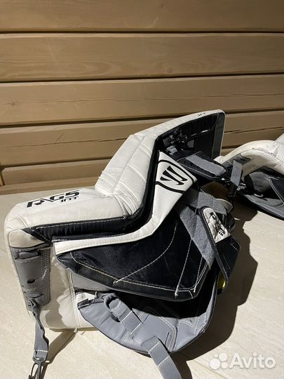 Вратарские щитки warrior G5