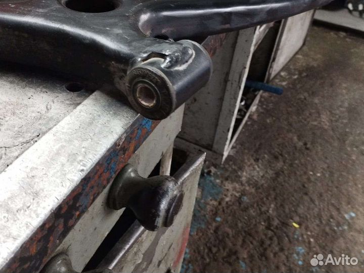 Рычаги на весту