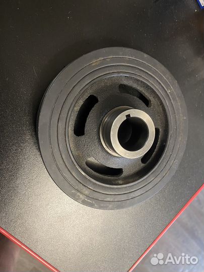 Шкивы коленвала 4B12