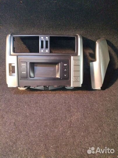 Штатный дисплей Toyota Prado 150