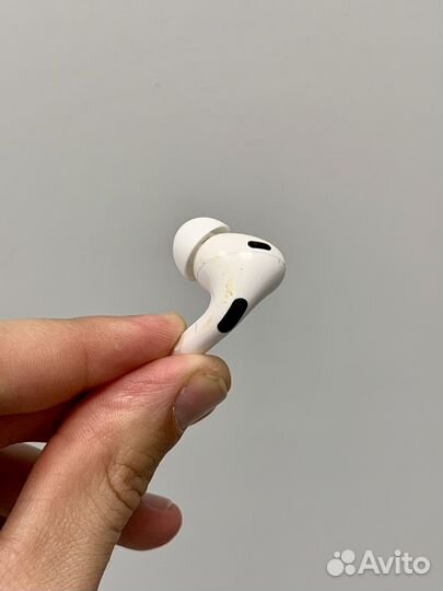 Левый AirPods Pro 2 оригинал (описание)