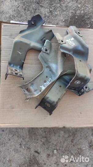 Кронштейн крыла Opel Insignia