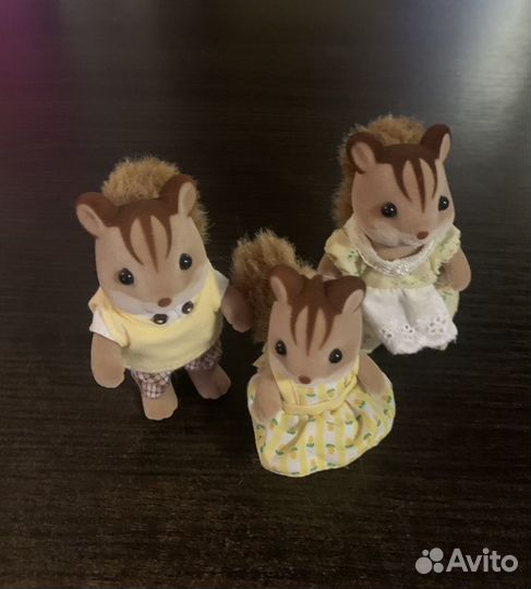 Sylvanian families семья белок