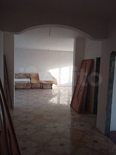 Дом 230 м² на участке 4 сот.