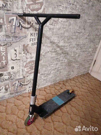 Трюковой самокат