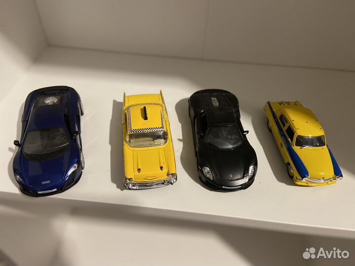 Машинки модельные