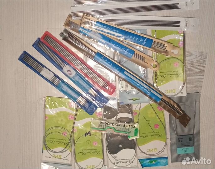 Спицы, крючки и не только все для вязания